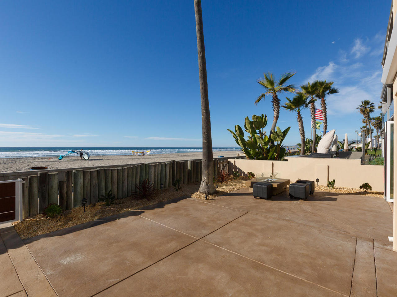 Oceanfront Playa Patio, Luxury Beach Home Vacation Rental in San Diego