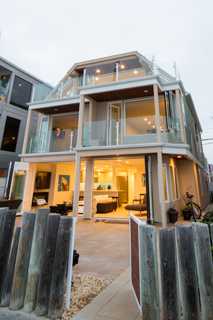 Welcome to the Pacific Dream, Luxury Ocean Front Beach House Vacation Rental